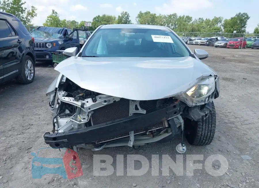 2T1BURHE2FC455786 Photo# 6