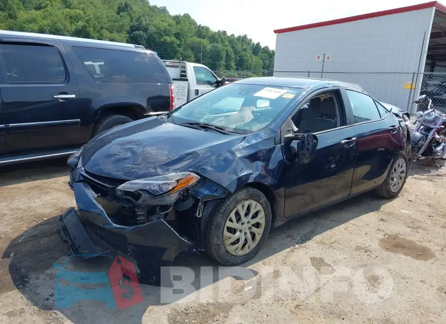 2T1BURHE2HC844706 Photo# 2