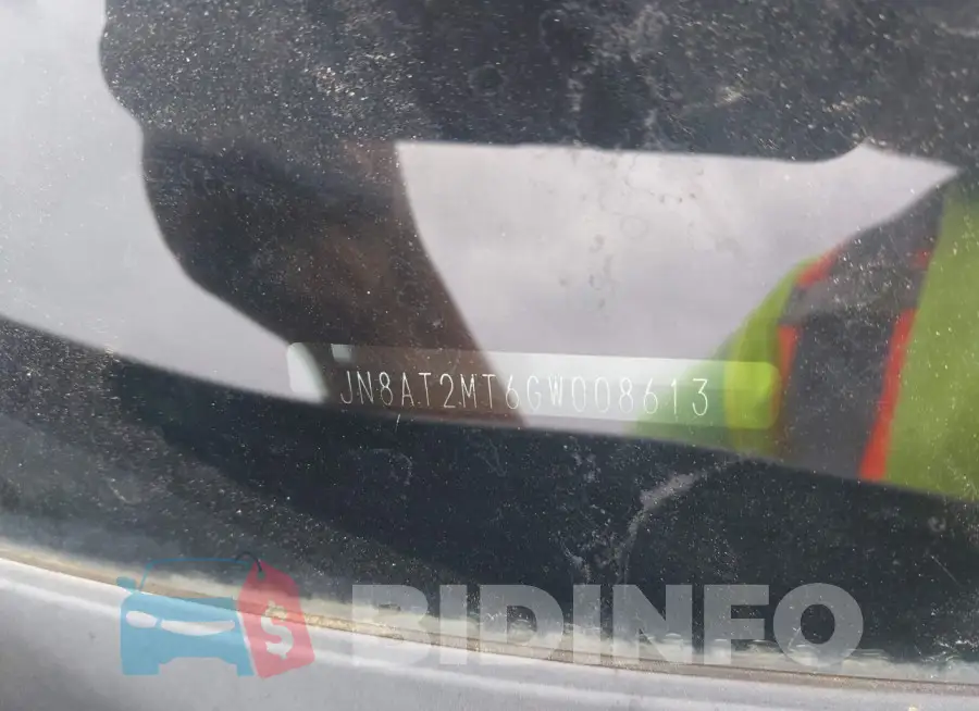 JN8AT2MT6GW008613 Photo# 9