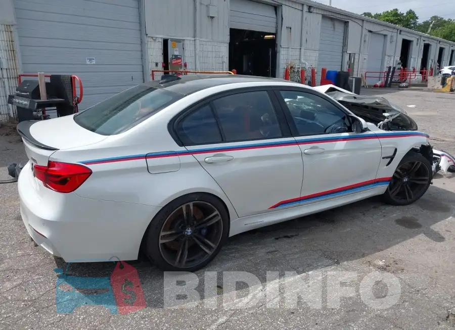WBS8M9C57J5L71494 Photo# 4