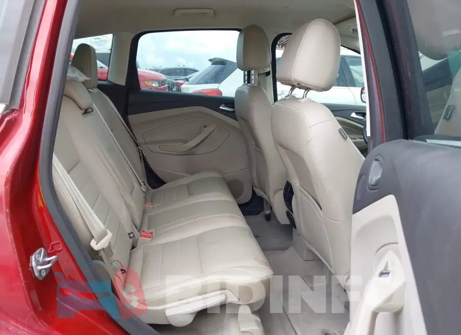 1FADP5CU3EL508340 Photo# 8