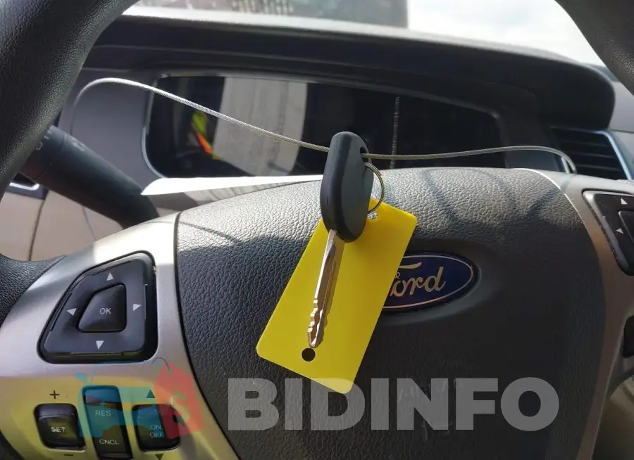 1FAHP2D87FG115226 Photo# 11