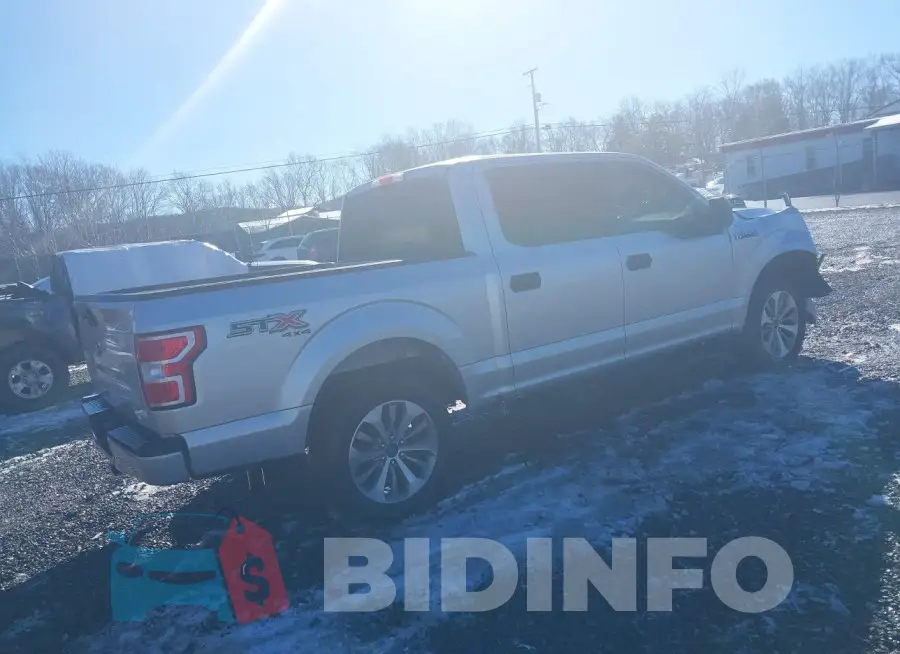 1FTEW1EPXJFE62497 Photo# 4