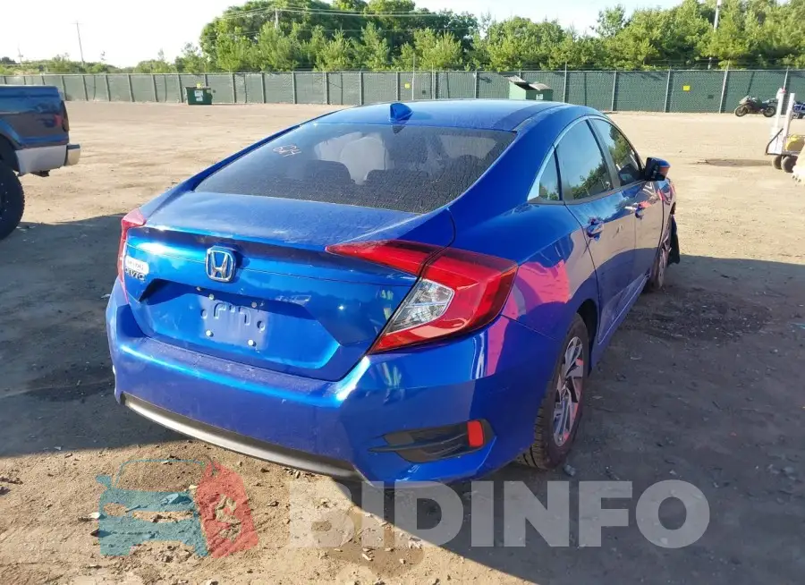 19XFC2F76HE070638 Photo# 4