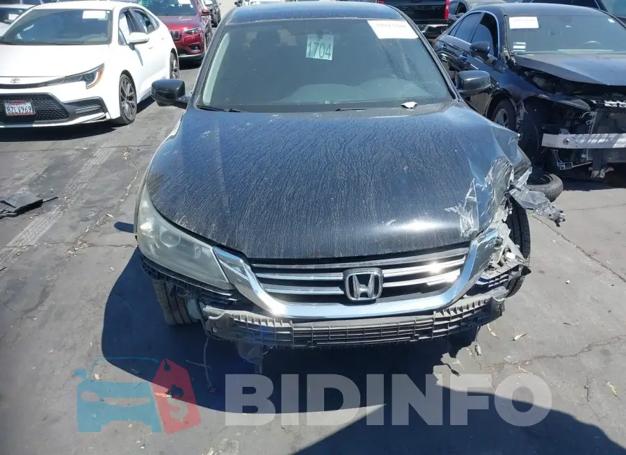 1HGCR2F7XFA115437 Photo# 13