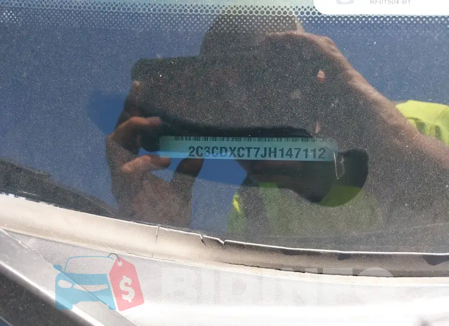2C3CDXCT7JH147112 Photo# 9