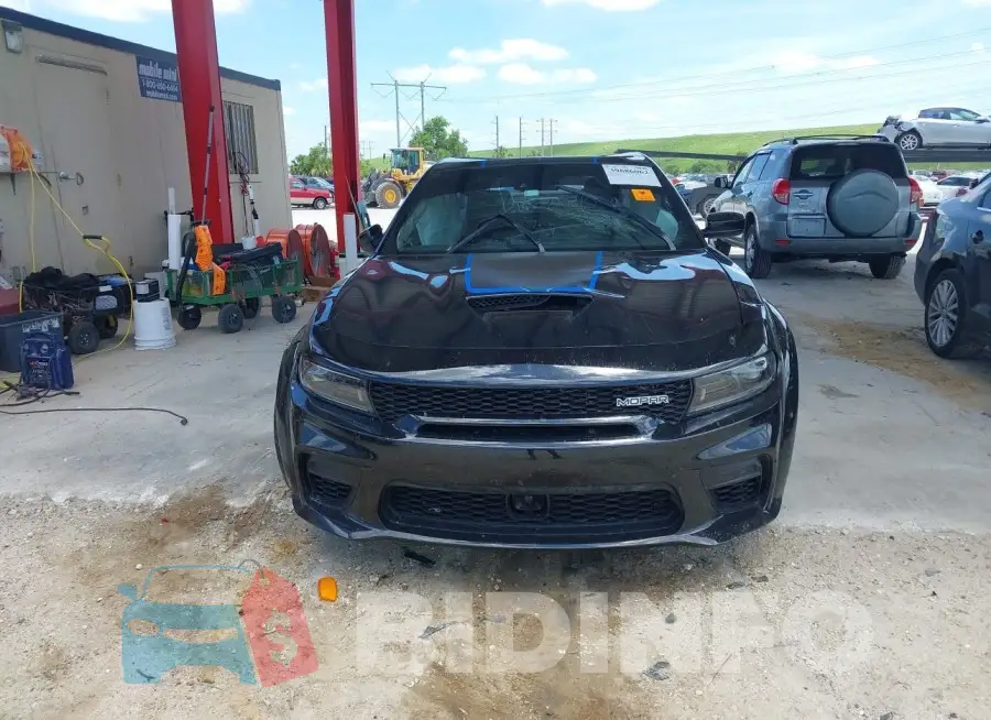 2C3CDXGJ0PH678458 Photo# 12