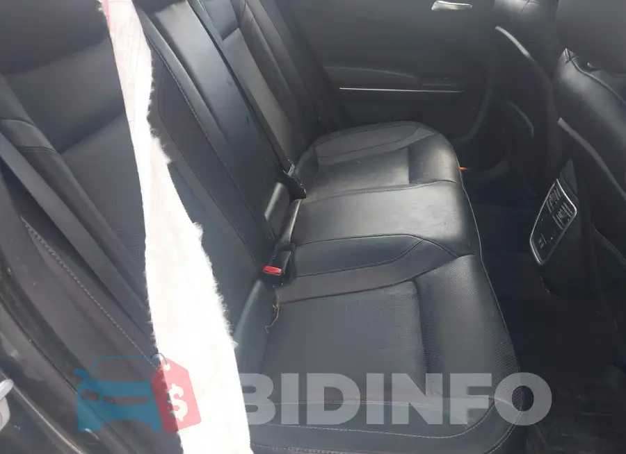 2C3CDXJG7JH140098 Photo# 8