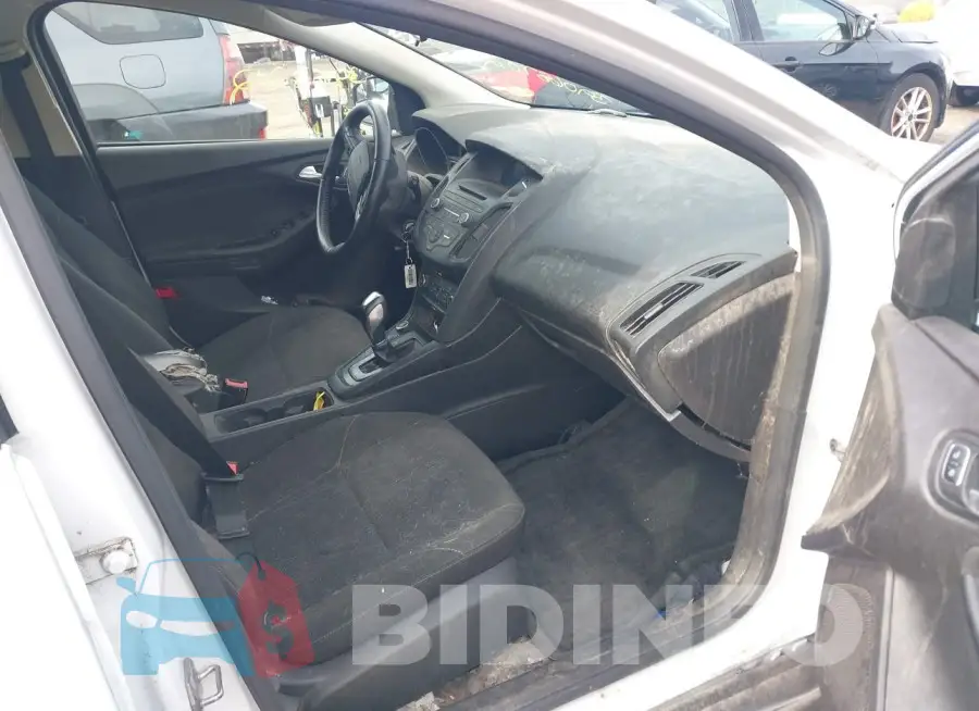 1FADP3K25FL208546 Photo# 5