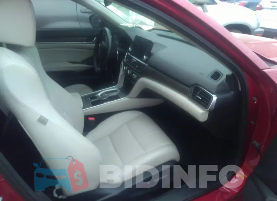 1HGCV2F56JA034244 Photo# 5
