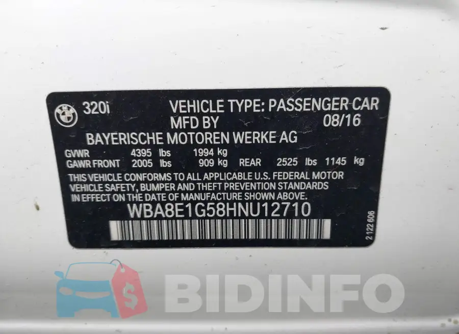 WBA8E1G58HNU12710 Photo# 9