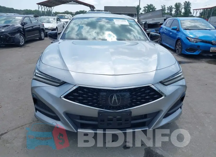 19UUB5F37MA007734 Photo# 12