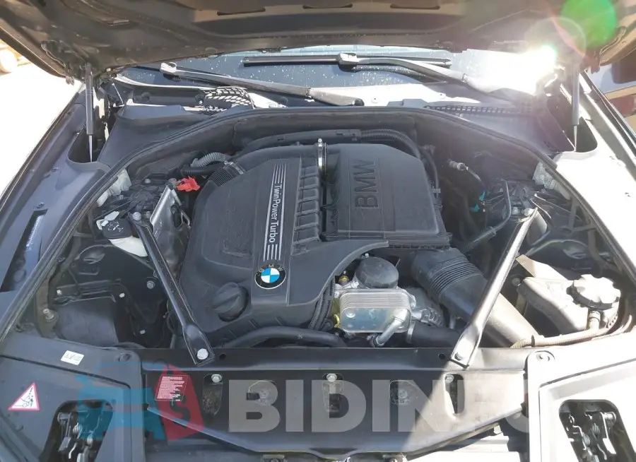 WBA5B1C52FG128752 Photo# 10