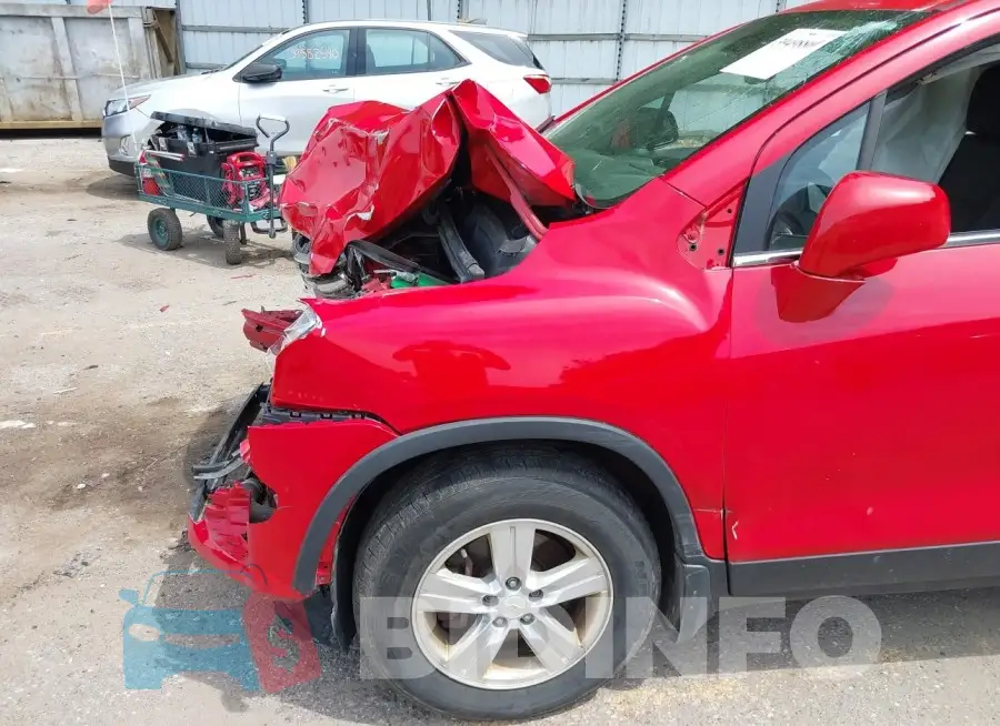 KL7CJLSB4GB688445 Photo# 6