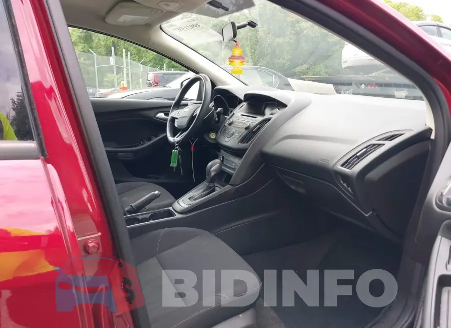 1FADP3F20HL338862 Photo# 5