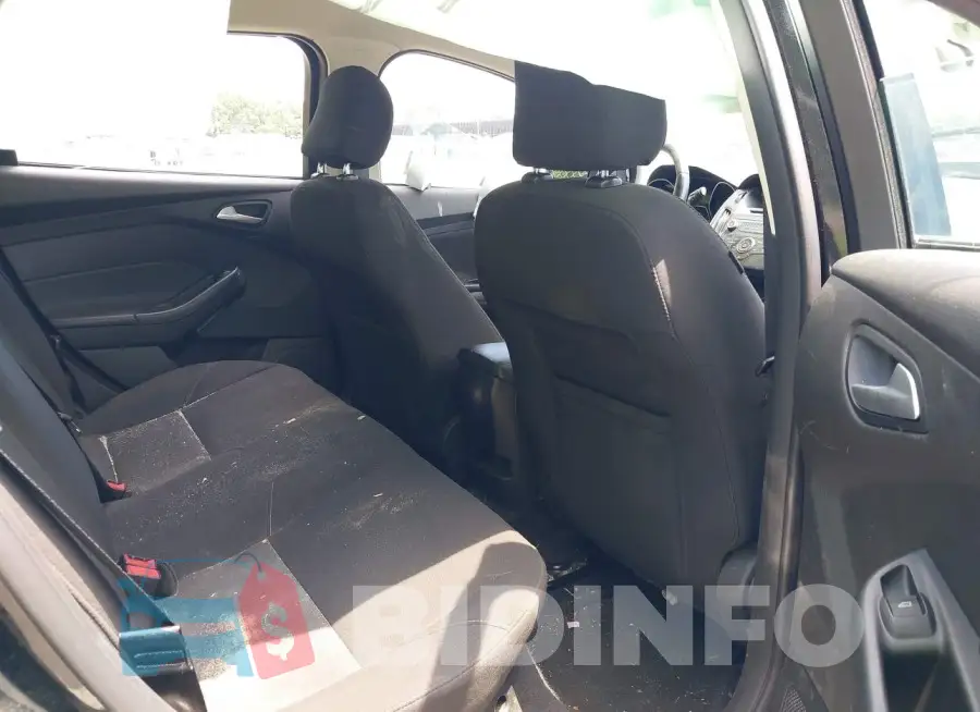 1FADP3FE2FL360336 Photo# 8