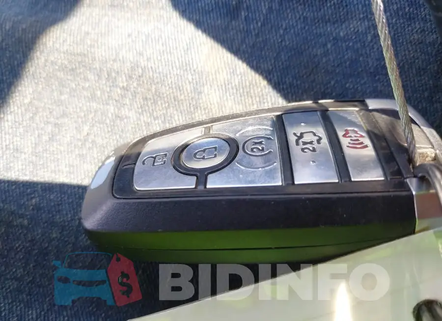 2FMPK4AP5KBB28114 Photo# 11
