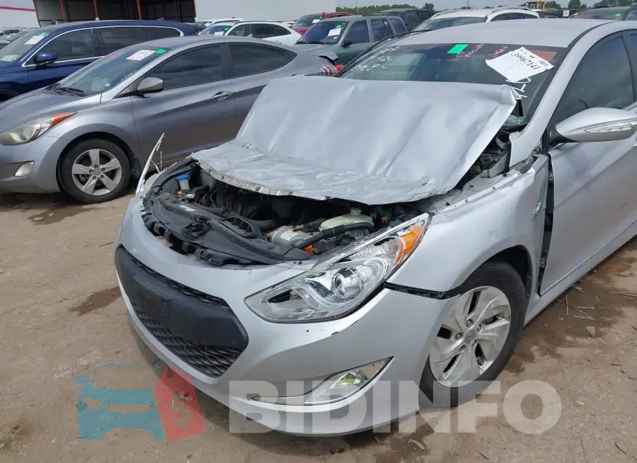 KMHEC4A4XFA120814 Photo# 6