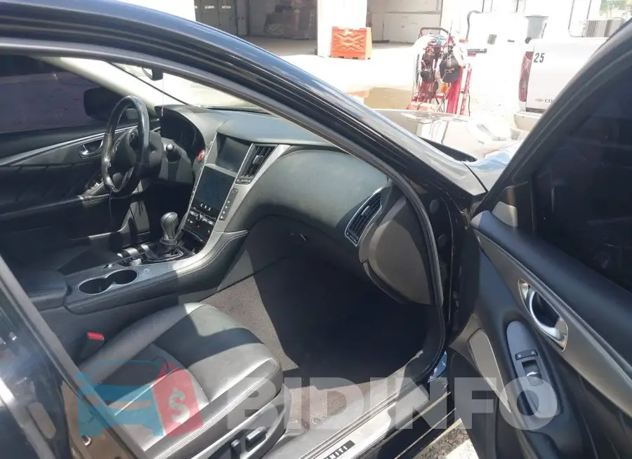 JN1CV7AR3HM680567 Photo# 5