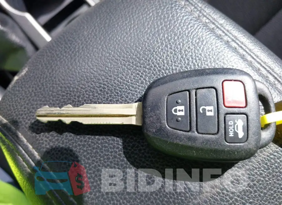 2T1BURHE7FC336180 Photo# 11