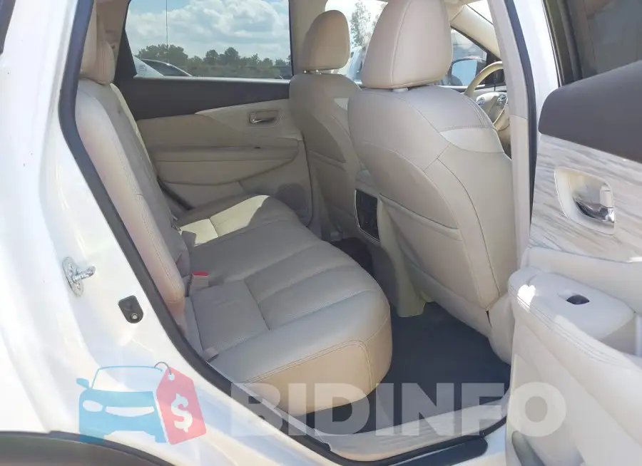 5N1AZ2MG1JN122721 Photo# 8