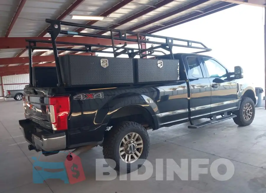 1FT7X2B63JEC94781 Photo# 4