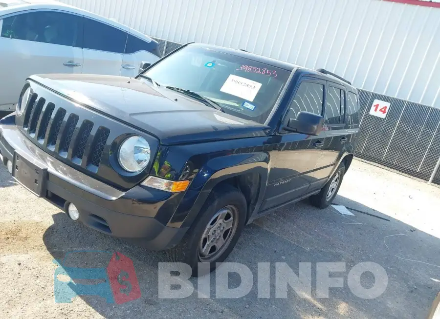 1C4NJPBB2FD349558 Photo# 2