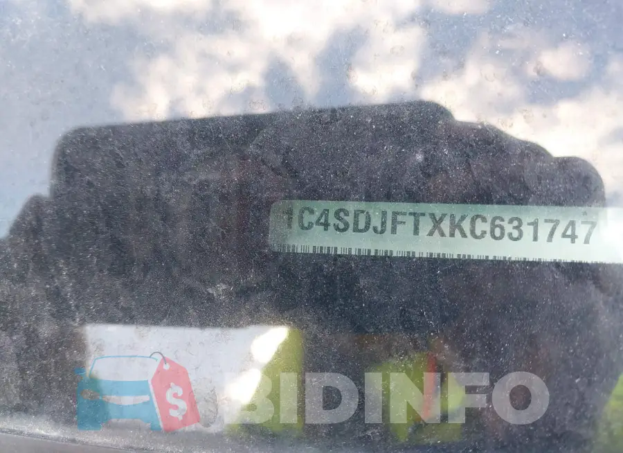 1C4SDJFTXKC631747 Photo# 9