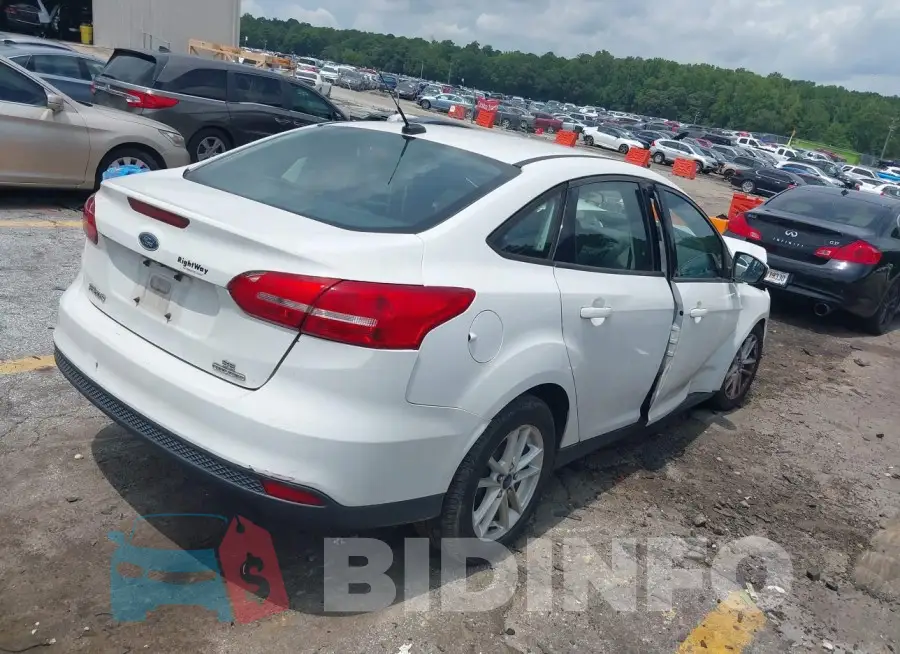 1FADP3F28GL276481 Photo# 4