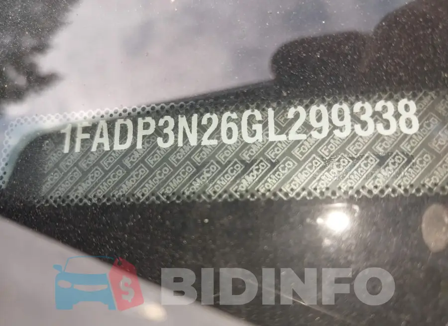 1FADP3N26GL299338 Photo# 9