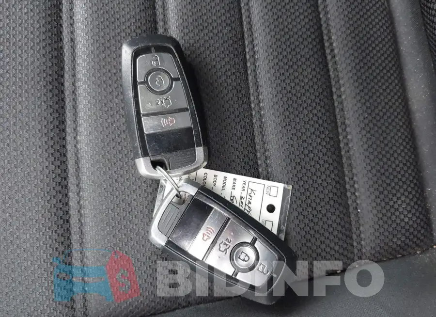 3FA6P0LU6KR108930 Photo# 11