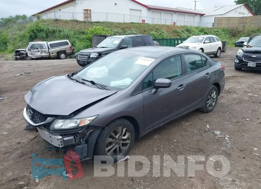 19XFB2F89FE224607 Photo# 2