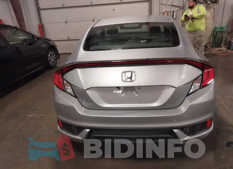 2HGFC4B08GH315044 Photo# 16
