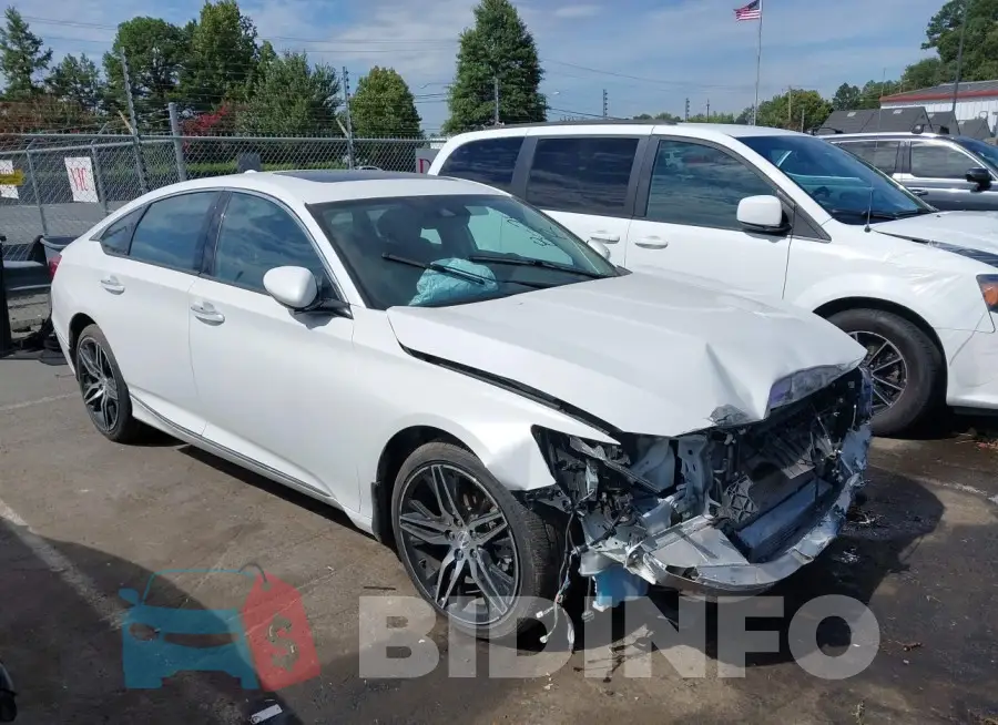 1HGCV2F90MA020461 Photo# 1