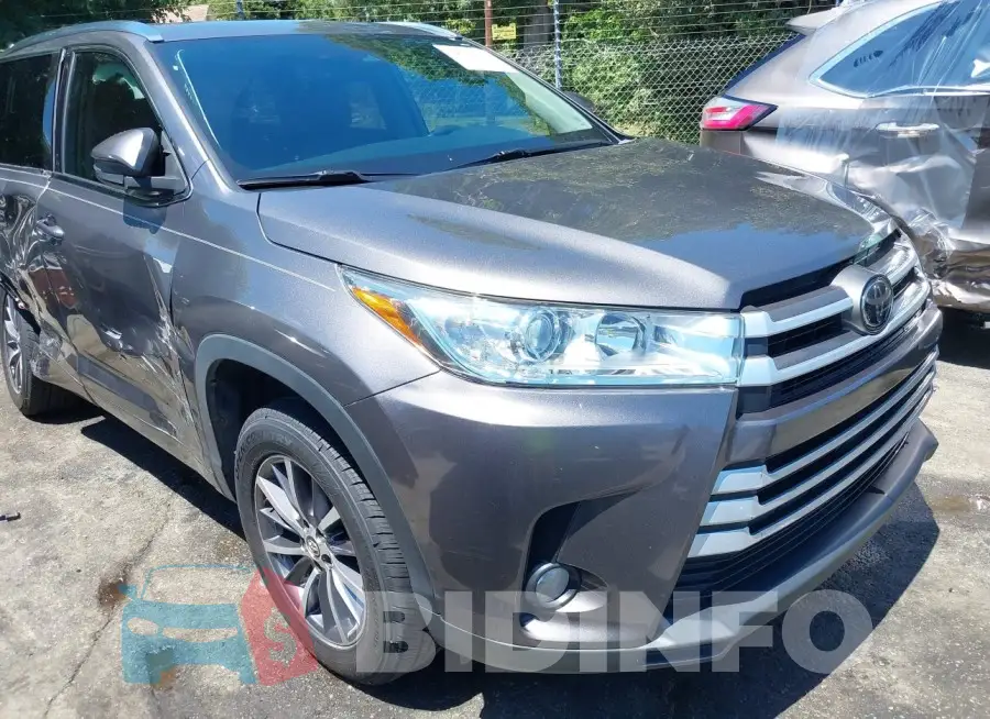 5TDKZRFH2JS528797 Photo# 1