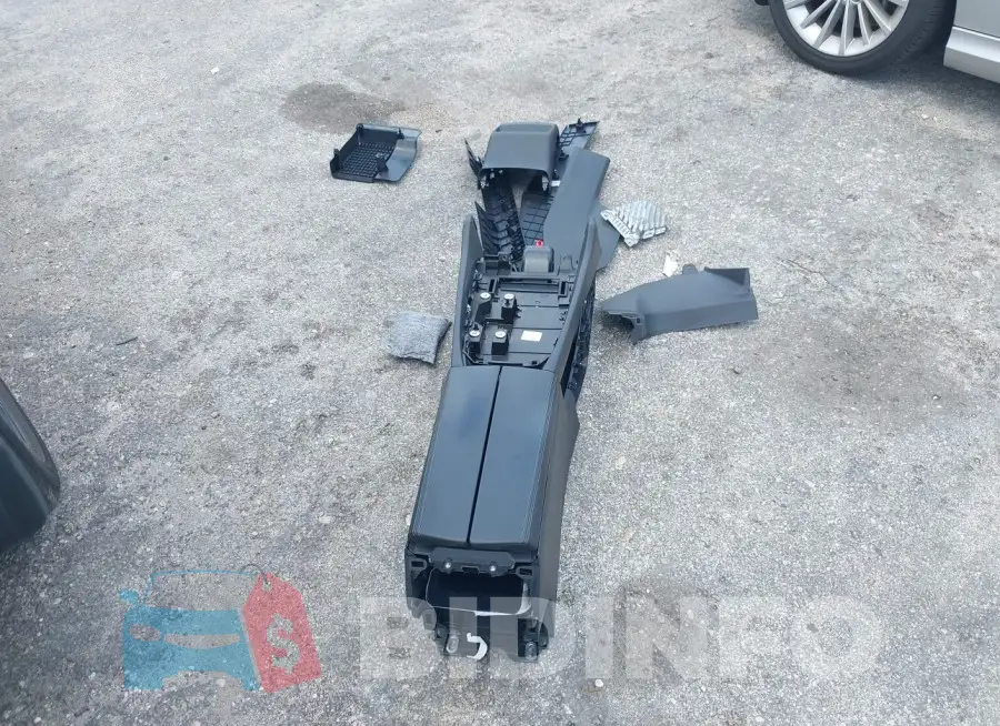 5N1BT3BA2PC782054 Photo# 12