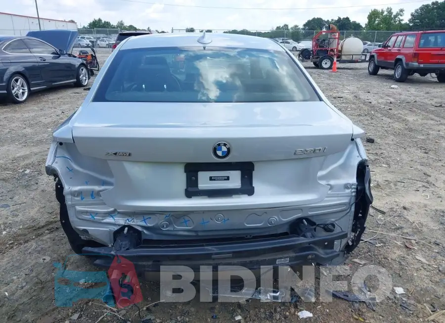WBA2J3C54K7D34279 Photo# 17