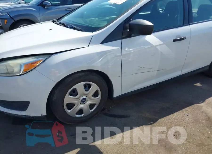 1FADP3E22FL306817 Photo# 6