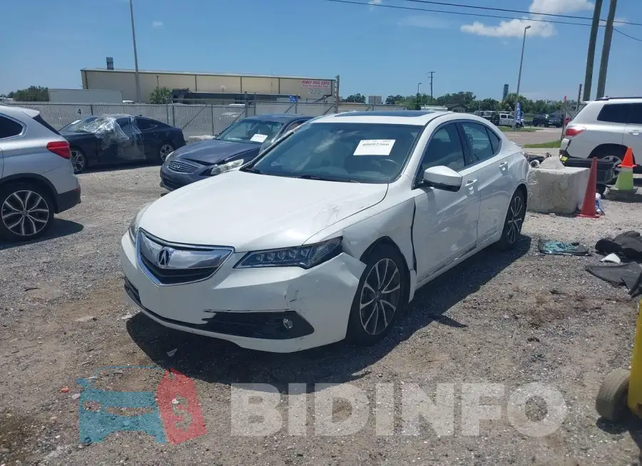 19UUB2F57FA001886 Photo# 2