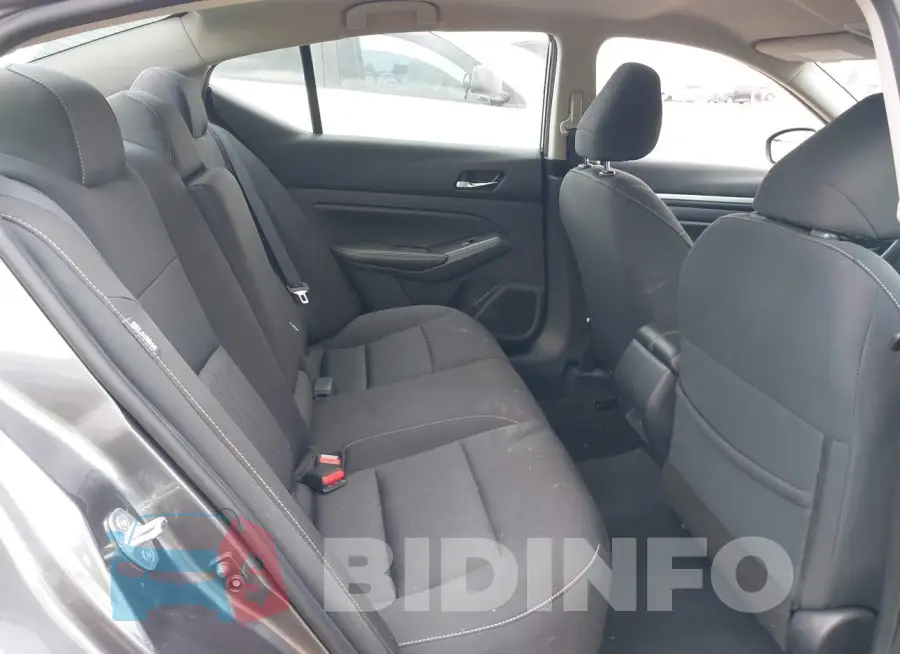 1N4BL4DV0NN384956 Photo# 8