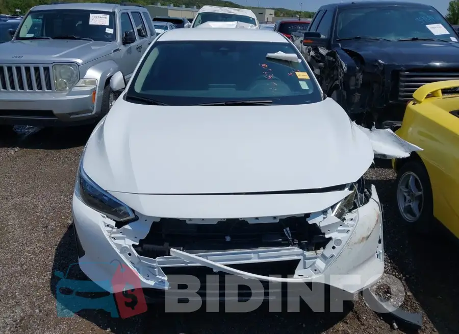3N1AB8BVXRY210522 Photo# 13