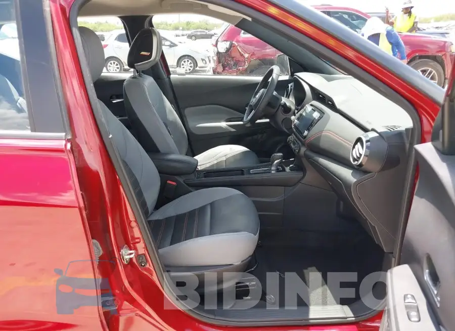 3N1CP5DV5ML500016 Photo# 5