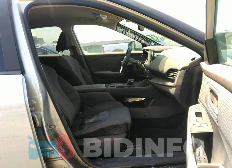 5N1BT3BB5PC804072 Photo# 5