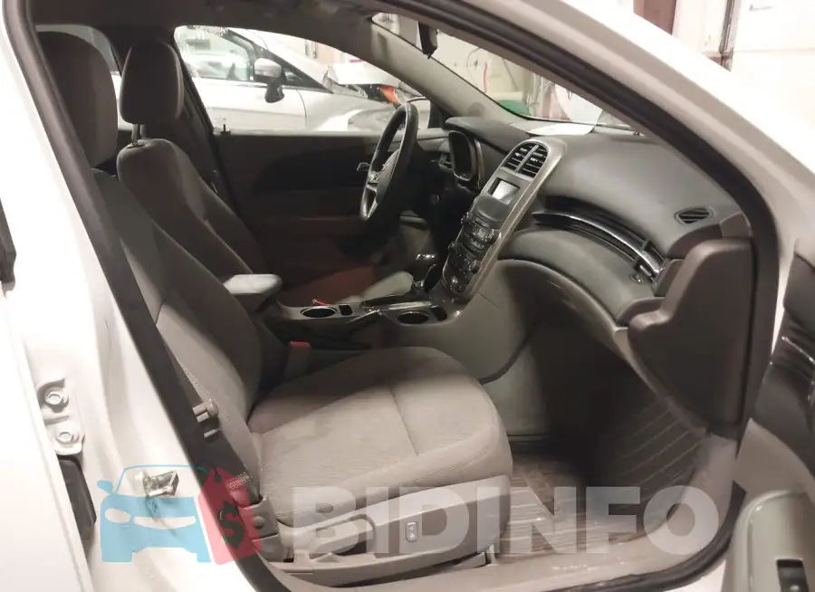 1G11B5SL5FF271119 Photo# 5