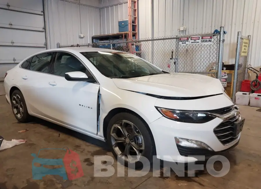 1G1ZD5ST4LF096841 Photo# 1