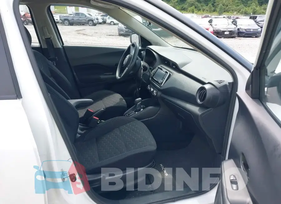 3N1CP5BV1NL513897 Photo# 5
