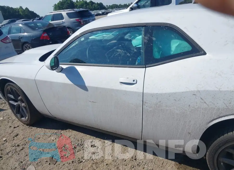 2C3CDZJG8PH662789 Photo# 15