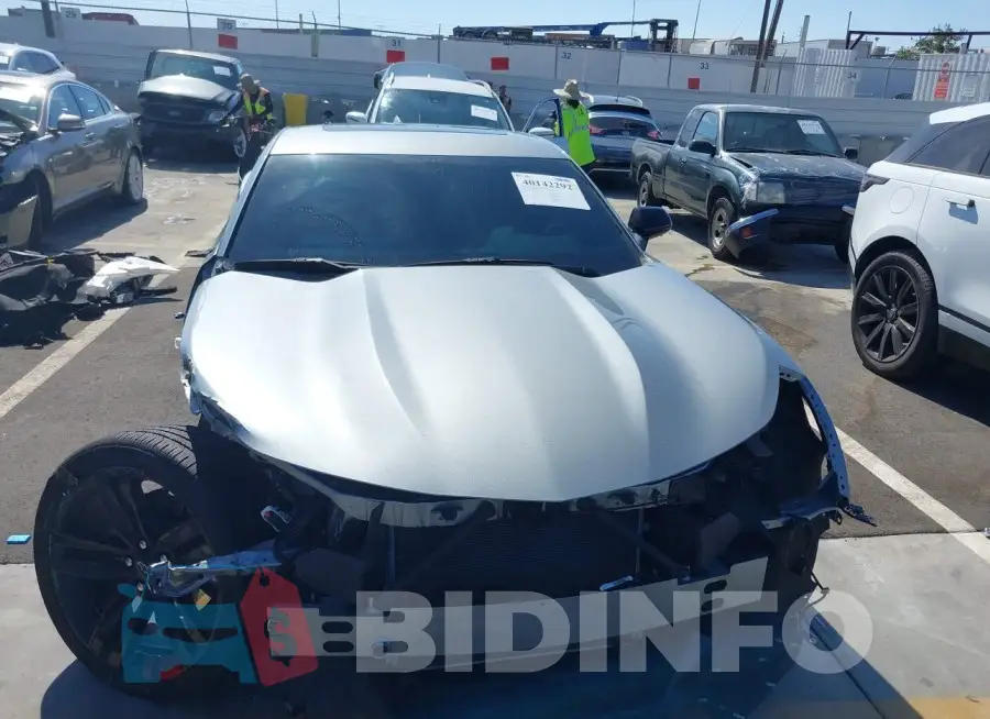 1G1FB1RX2P0155257 Photo# 13