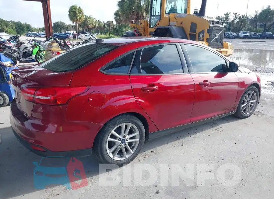 1FADP3F25GL402277 Photo# 4