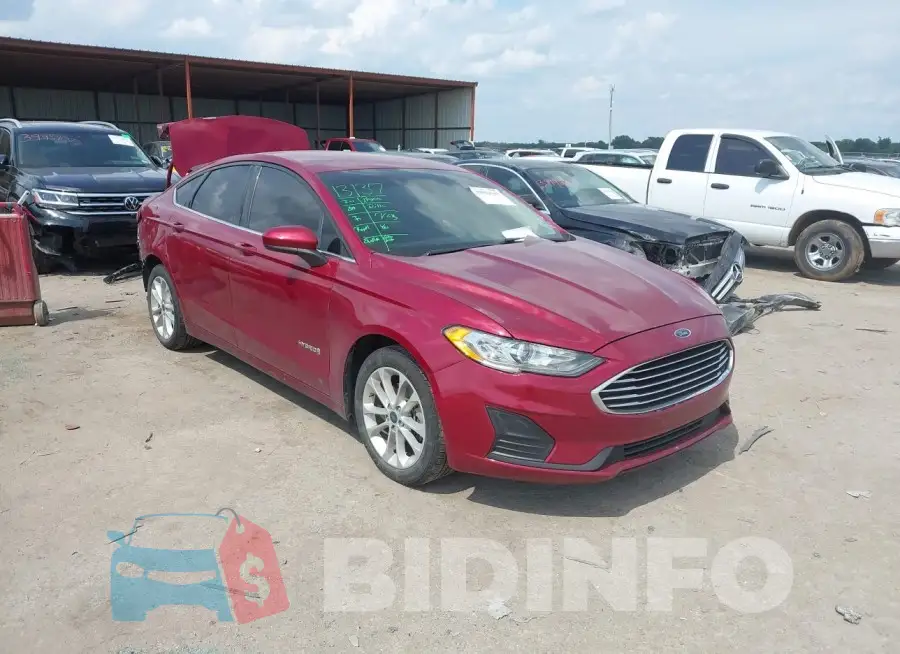 3FA6P0LUXKR220162 Photo# 1